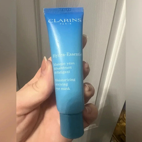 Clarins hydra eye mask - Picture 2 of 3